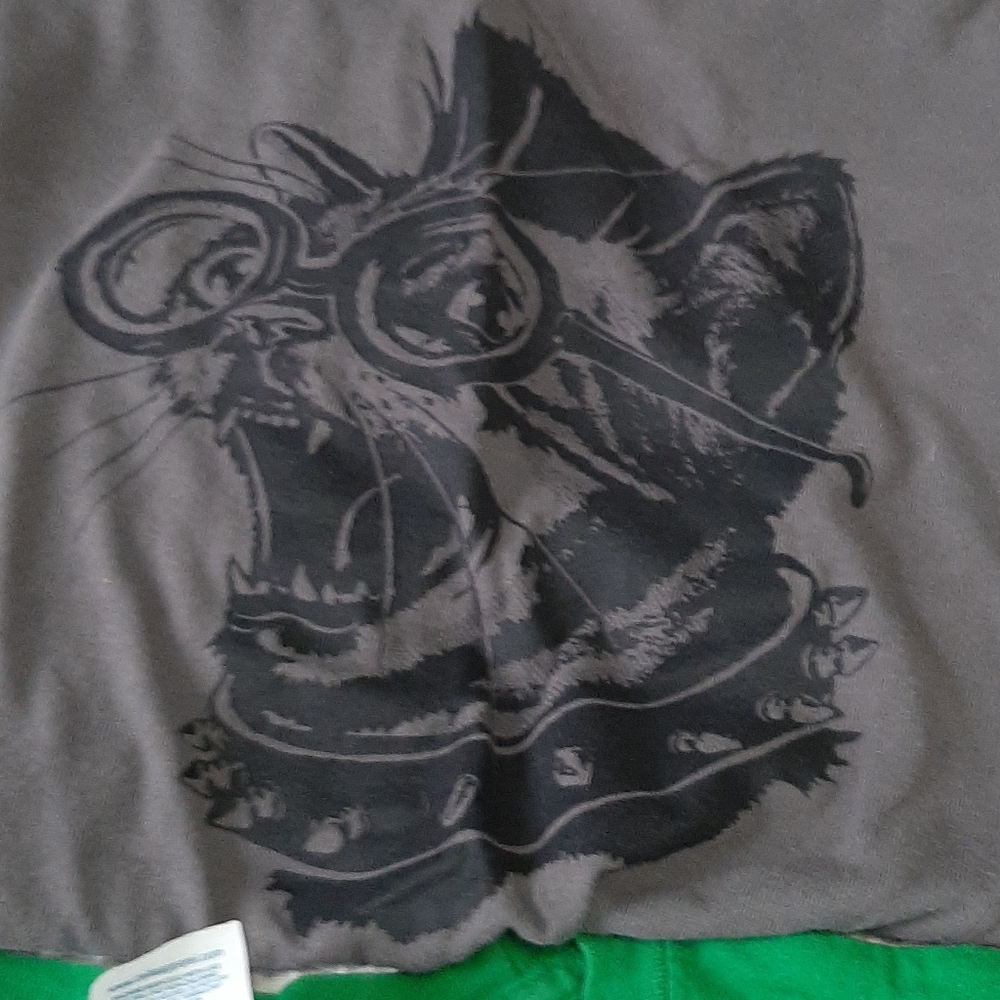 Screen print tees - Picture 3 of 5